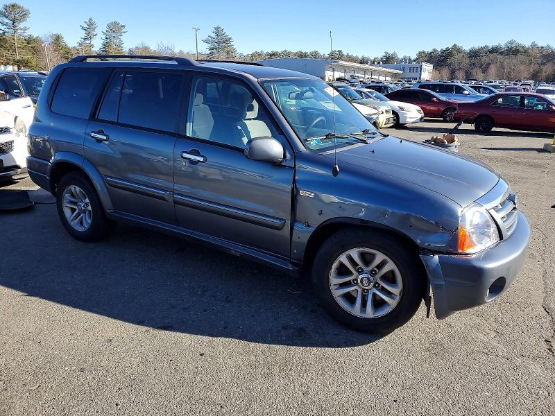 Photo 4 from auction – 2005 SUZUKI XL7 with VIN JS3TY92V454101112