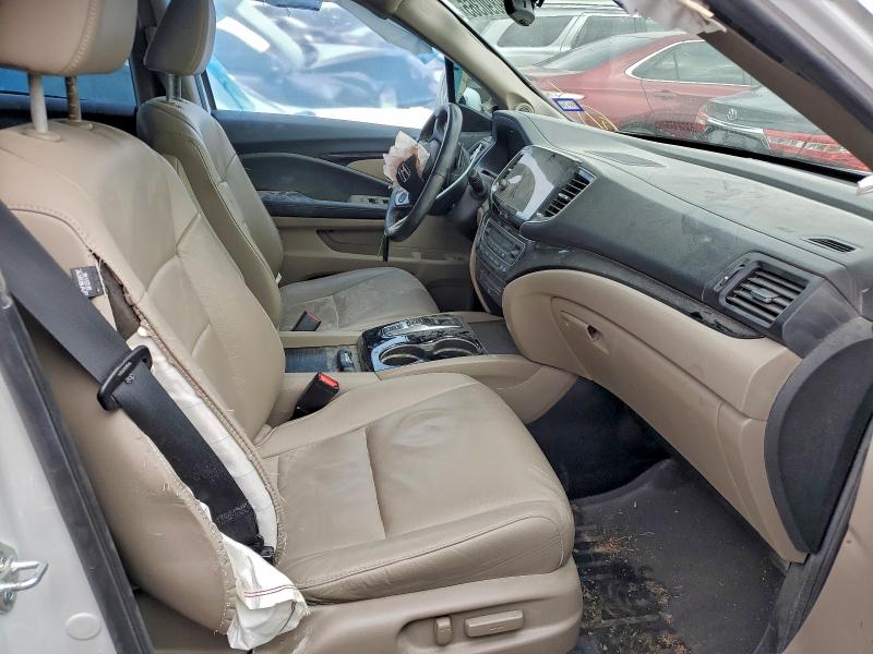 Photo 7 from auction – 2021 HONDA PILOT TOUR with VIN 5FNYF5H63MB035808