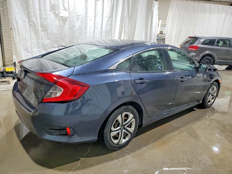 Photo 3 from auction – 2018 HONDA CIVIC with VIN 2HGFC2F57JH515950