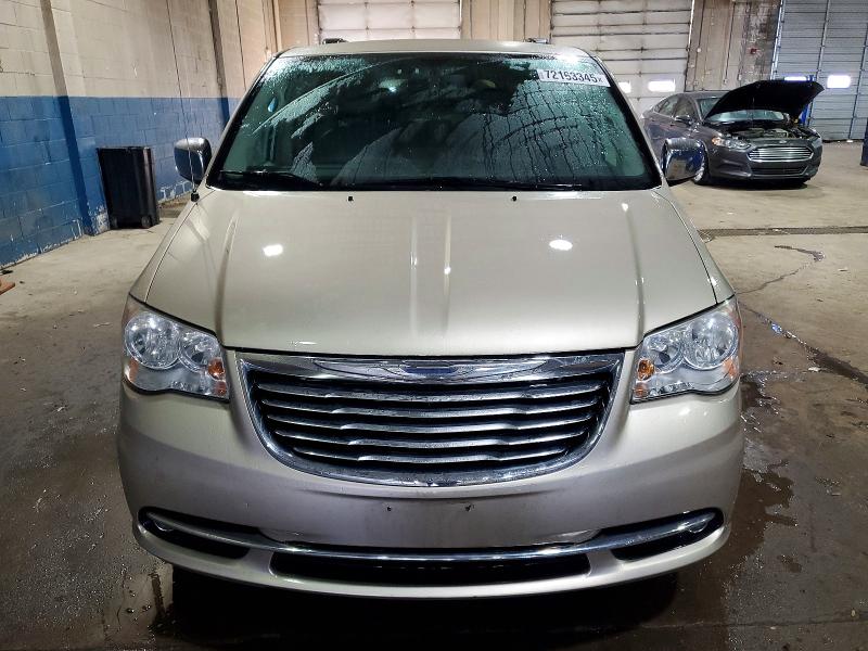 Photo 5 from auction – 2014 CHRYSLER TOWN & COU with VIN 2C4RC1CG7ER248966