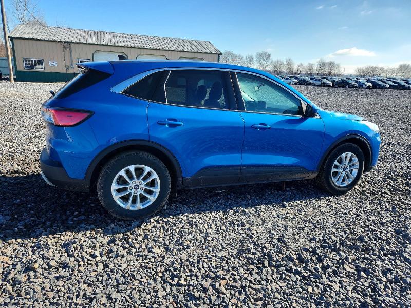 Photo 3 from auction – 2021 FORD ESCAPE SE with VIN 1FMCU0G65MUB29986