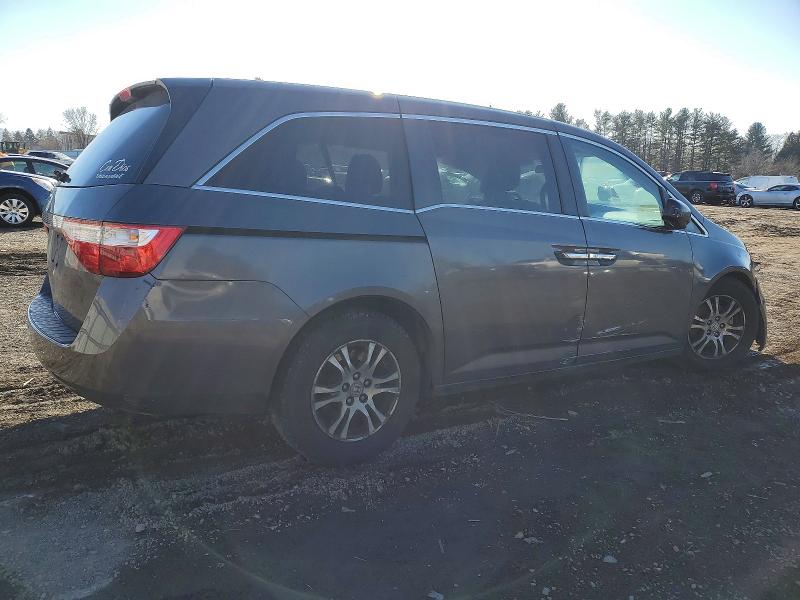 Photo 3 from auction – 2011 HONDA ODYSSEY EX with VIN 5FNRL5H48BB054492