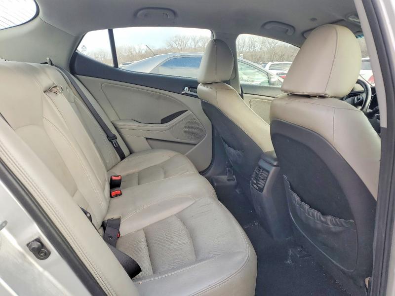 Photo 10 from auction – 2012 KIA OPTIMA EX with VIN 5XXGN4A76CG031257