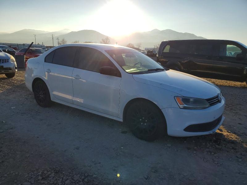 Photo 4 from auction – 2012 VOLKSWAGEN JETTA BASE with VIN 3VW1K7AJ1CM322854