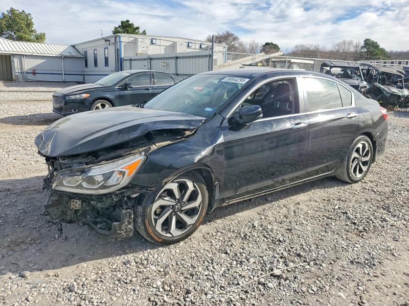 HONDA ACCORD EXL 2017 with VIN 1HGCR2F86HA066622 - Photo from auction