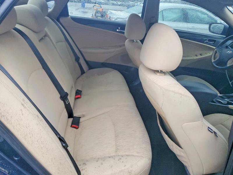 Photo 10 from auction – 2011 HYUNDAI SONATA GLS with VIN 5NPEB4AC6BH271053