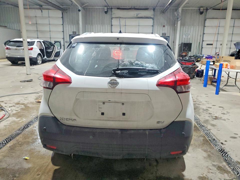 Photo 6 from auction – 2020 NISSAN KICKS with VIN 3N1CP5CV8LL479100