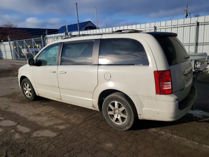 Photo 2 from auction – 2008 CHRYSLER TOWN & COU with VIN 2A8HR54P58R639322