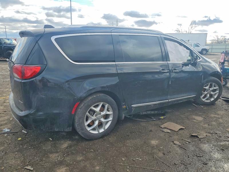 Photo 3 from auction – 2020 CHRYSLER PACIFICA L with VIN 2C4RC1GGXLR229626