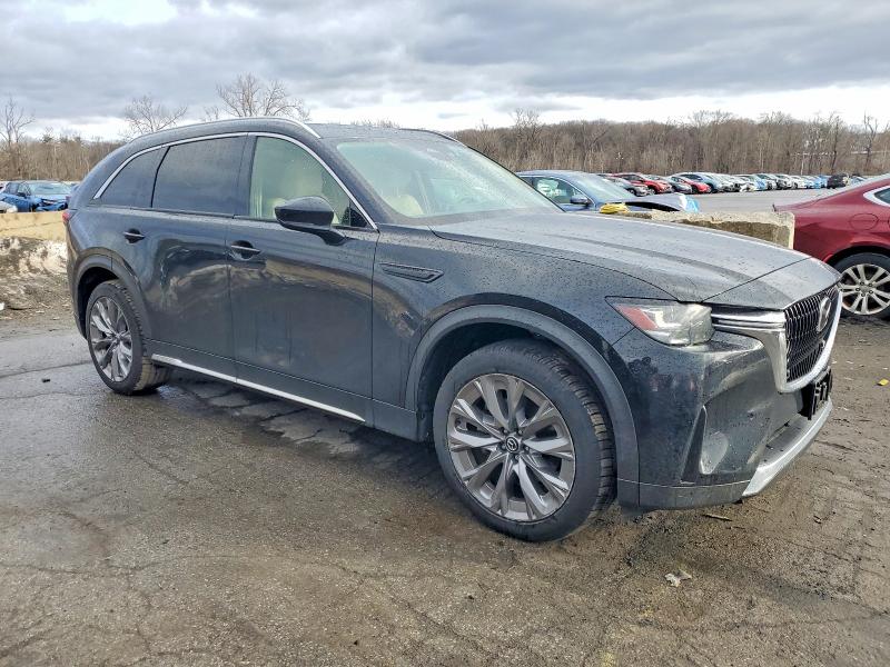 Photo 4 from auction – 2024 MAZDA CX-90 PREM with VIN JM3KKDHD2R1106885