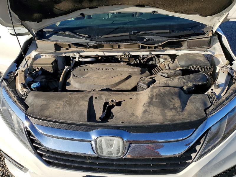 Photo 12 from auction – 2019 HONDA ODYSSEY with VIN 5FNRL6H79KB101982