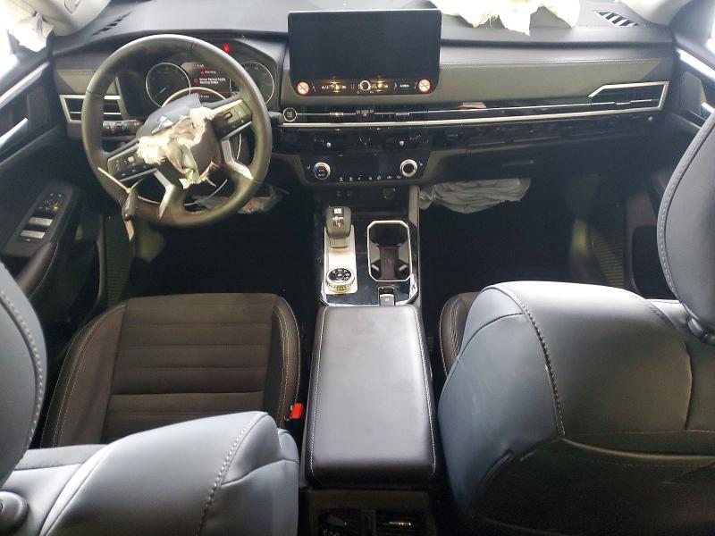Photo 8 from auction – 2025 MITSUBISHI OUTLANDER with VIN JA4J4VA84SZ046305