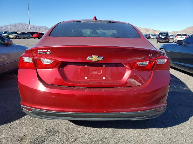 Photo 6 from auction – 2018 CHEVROLET MALIBU LT with VIN 1G1ZD5ST6JF147172