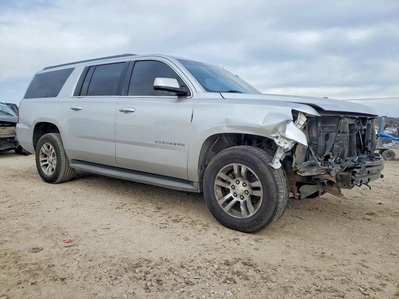 Photo 4 from auction – 2016 CHEVROLET SUBURBAN with VIN 1GNSCHKC5GR116913