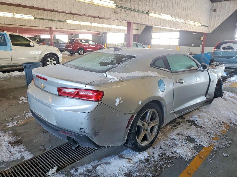 Photo 3 from auction – 2018 CHEVROLET CAMARO with VIN 1G1FB1RX8J0112341