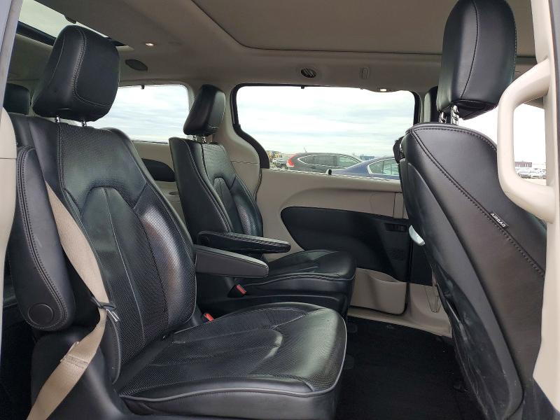 Photo 11 from auction – 2018 CHRYSLER PACIFICA H with VIN 2C4RC1N70JR263722
