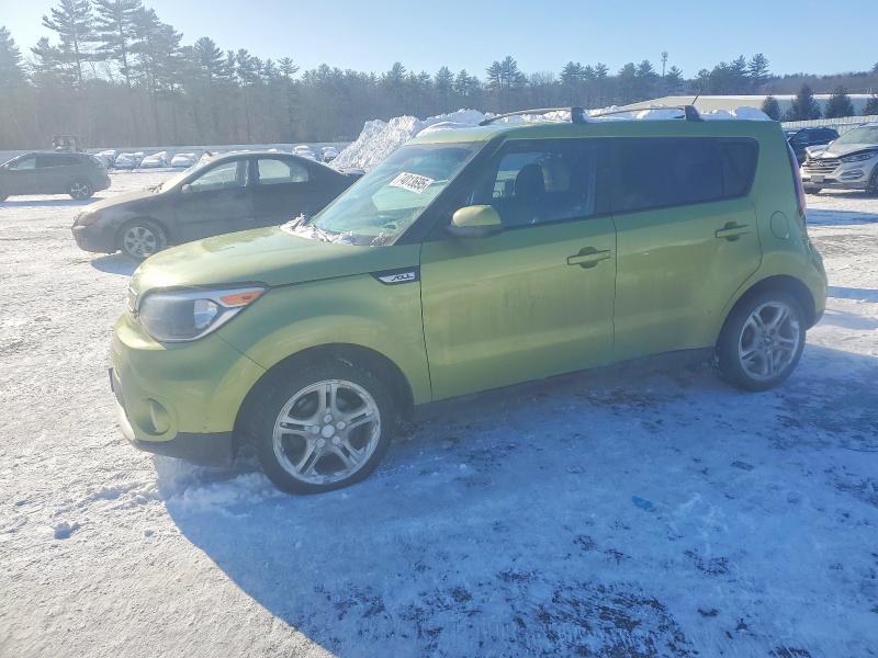 KIA SOUL 2017 with VIN KNDJP3A58H7884736 - Photo from auction