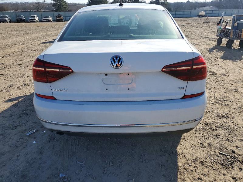 Photo 6 from auction – 2019 VOLKSWAGEN PASSAT with VIN 1VWLA7A32KC008787