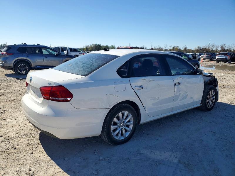 Photo 3 from auction – 2014 VOLKSWAGEN PASSAT S with VIN 1VWAS7A39EC115506