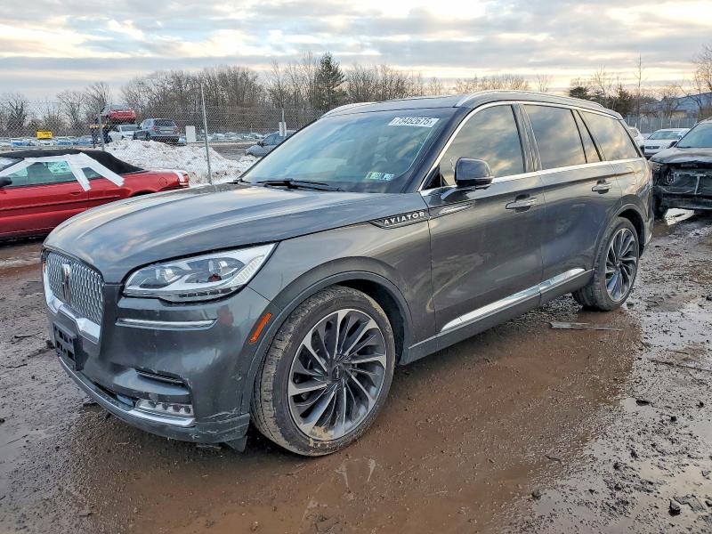 LINCOLN AVIATOR 2020 with VIN 5LM5J7XC6LGL10976 - Photo from auction
