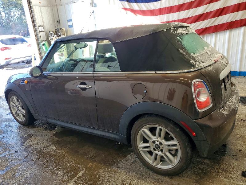 Photo 2 from auction – 2011 MINI COOPER with VIN WMWZN3C50BT133292