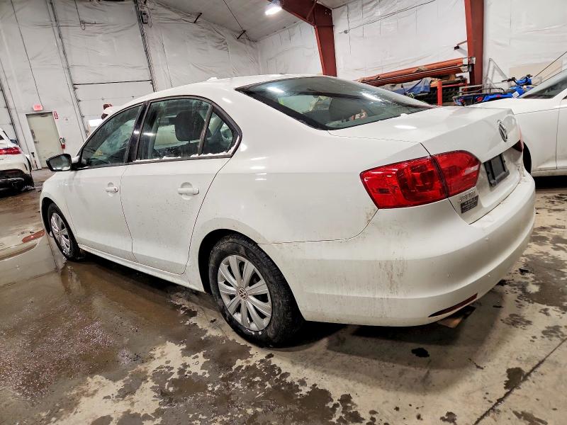 Photo 2 from auction – 2014 VOLKSWAGEN JETTA BASE with VIN 3VW2K7AJ5EM409826