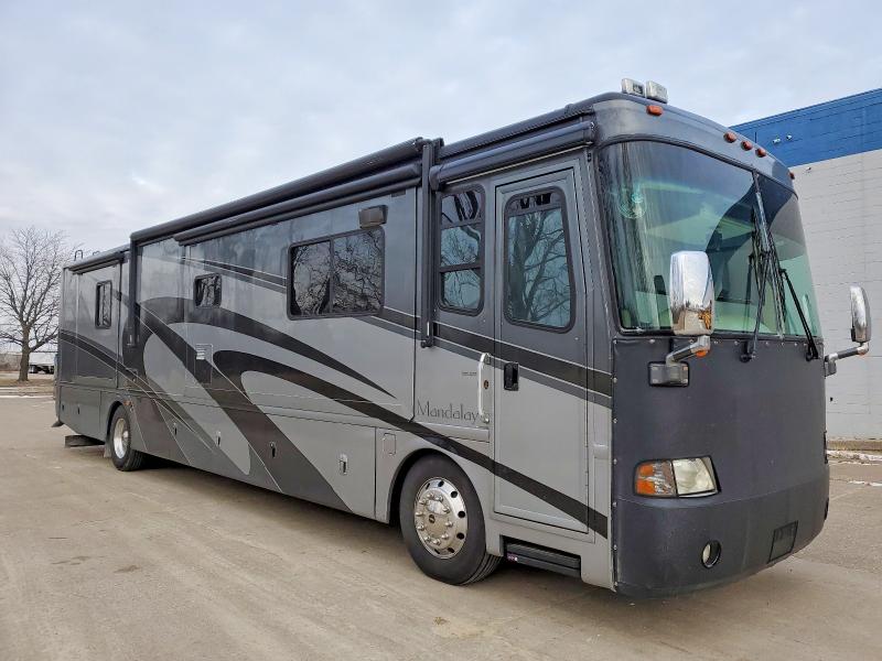 MAND MANDALAY 2005 with VIN 4UZABFDC25CV17520 - Photo from auction