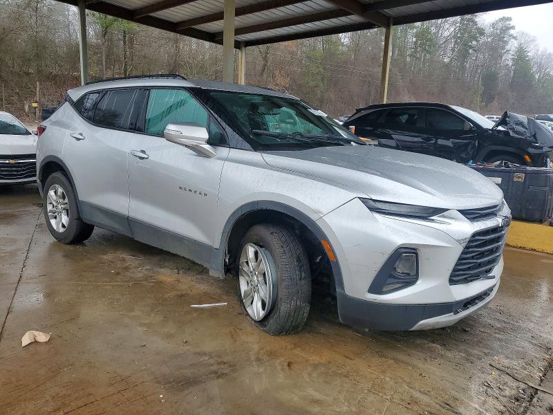 Photo 4 from auction – 2020 CHEVROLET BLAZER with VIN 3GNKBBRA2LS558026