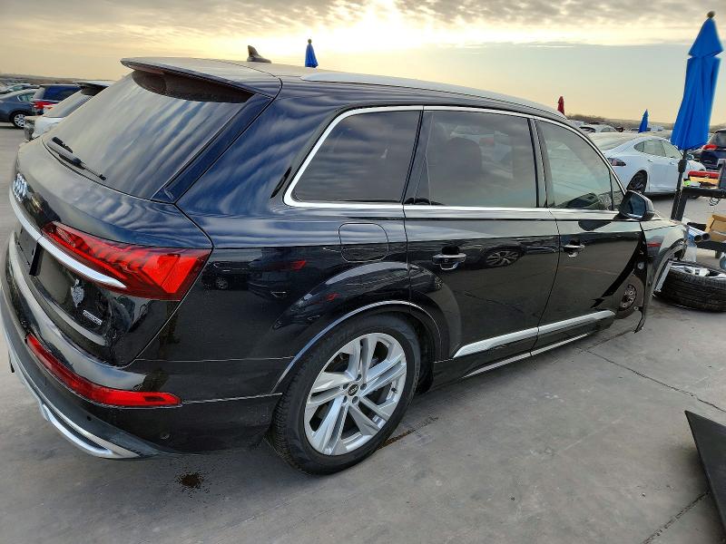 Photo 3 from auction – 2021 AUDI Q7 with VIN WA1VXAF7XMD017991