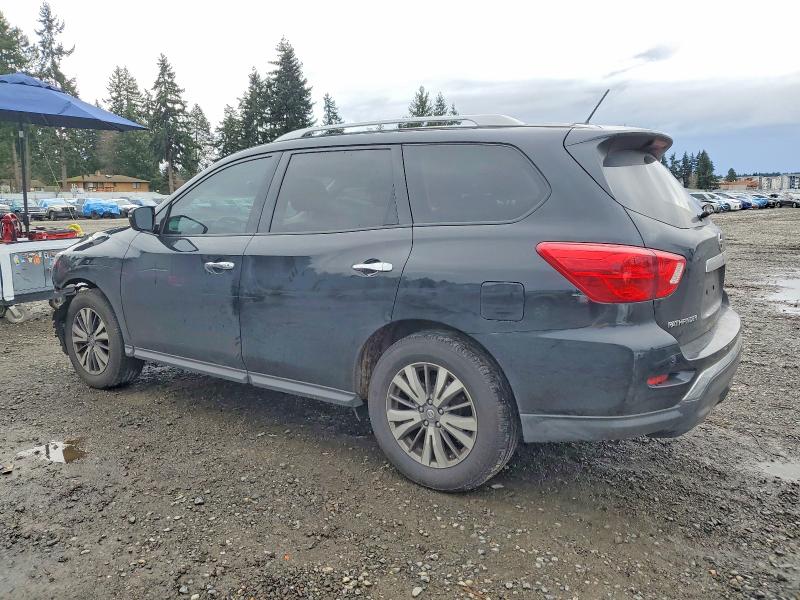 Photo 2 from auction – 2018 NISSAN PATHFINDER with VIN 5N1DR2MM2JC641999
