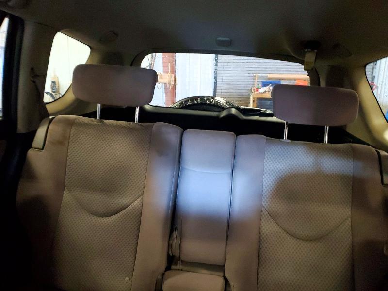 Photo 10 from auction – 2006 TOYOTA RAV4 with VIN JTMBD33V465024545