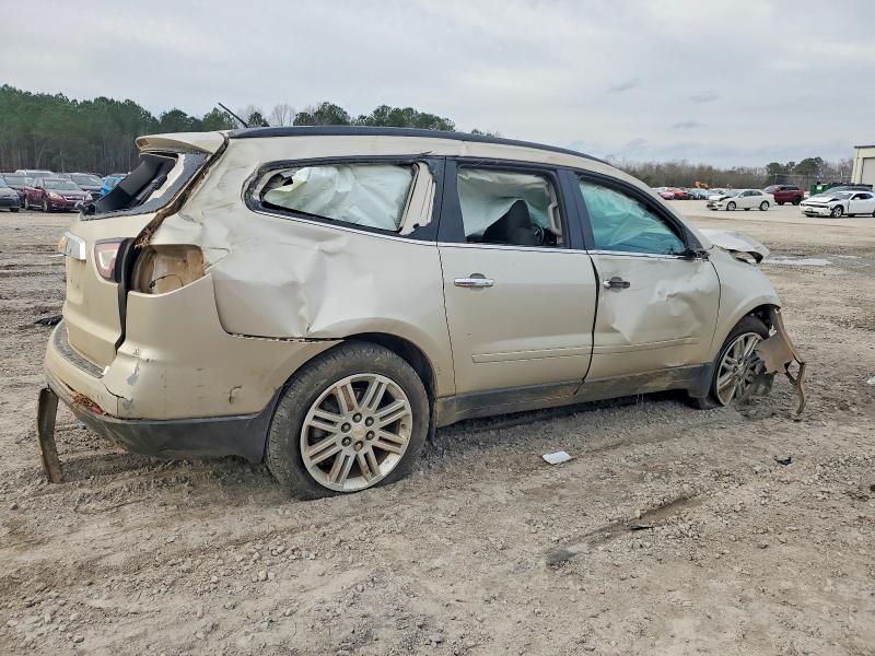 Photo 3 from auction – 2014 CHEVROLET TRAVERSE L with VIN 1GNKRGKD7EJ305821