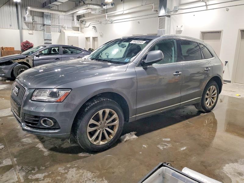 AUDI Q5 PREMIUM 2015 with VIN WA1LFCFP2FA097961 - Photo from auction
