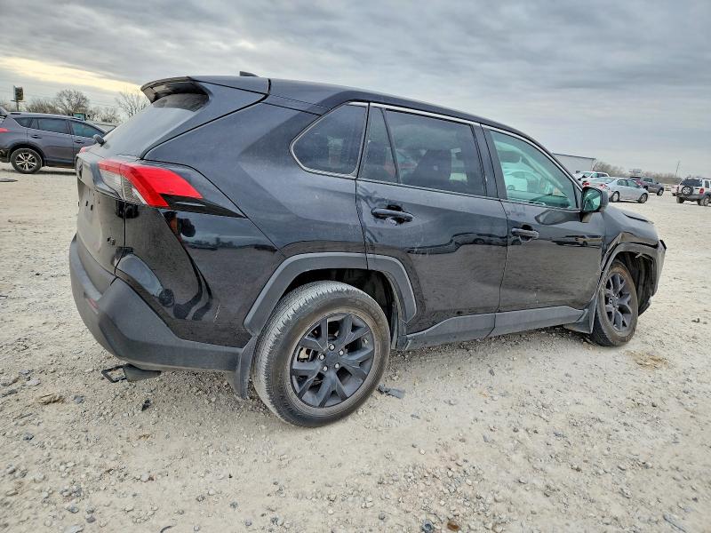 Photo 3 from auction – 2024 TOYOTA RAV4 with VIN 2T3H1RFV8RC302394
