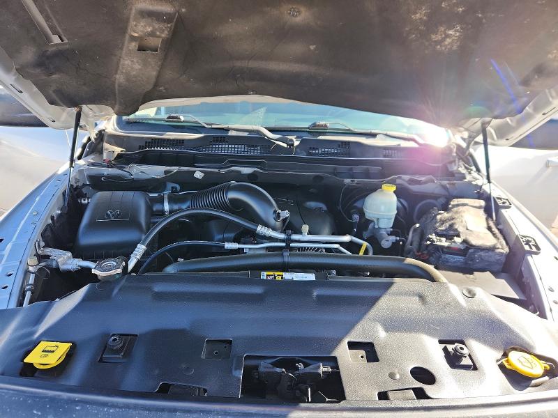 Photo 11 from auction – 2016 RAM 1500 with VIN 1C6RR7YTXGS236164