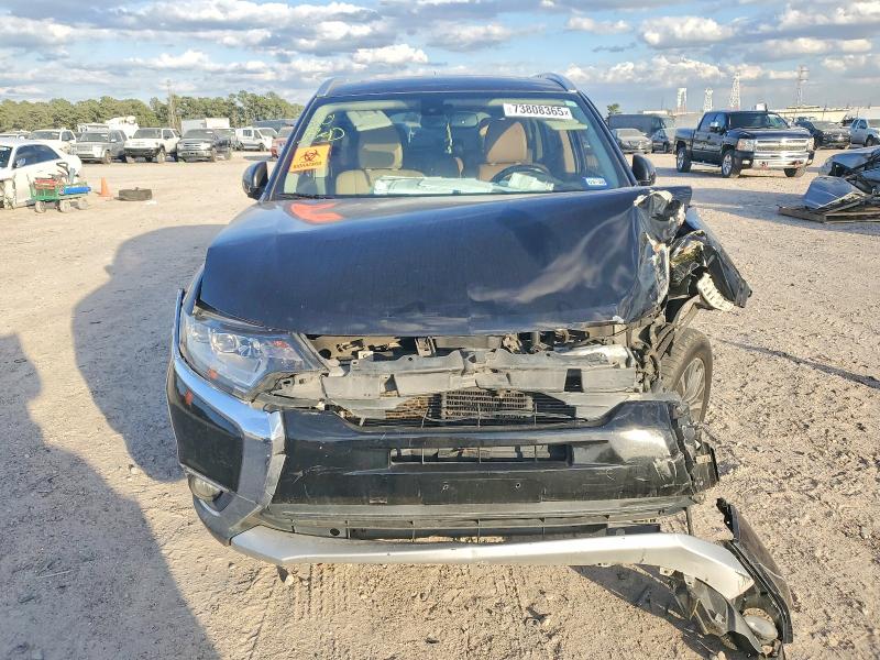 Photo 5 from auction – 2016 MITSUBISHI OUTLANDER with VIN JA4JZ4AX6GZ003045