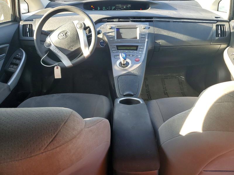 Photo 8 from auction – 2015 TOYOTA PRIUS with VIN JTDKN3DU0F1925910