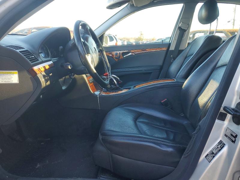 Photo 7 from auction – 2005 MERCEDES-BENZ E 320 with VIN WDBUF65J55A666193