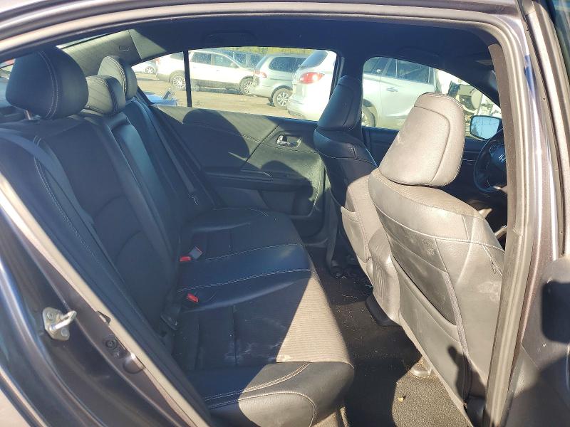Photo 10 from auction – 2016 HONDA ACCORD SPO with VIN 1HGCR2F52GA066136