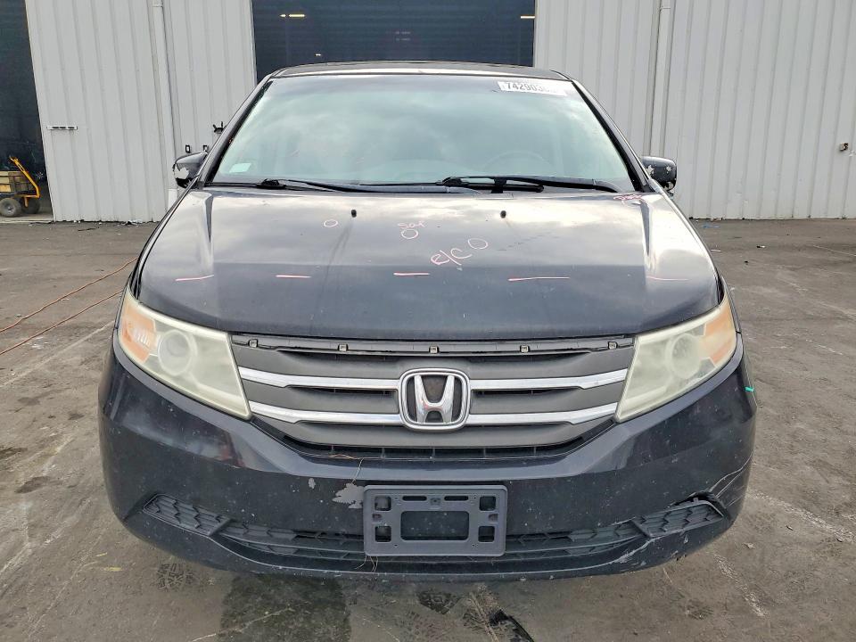 Photo 5 from auction – 2013 HONDA ODYSSEY EX with VIN 5FNRL5H68DB088663