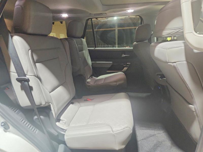 Photo 11 from auction – 2024 TOYOTA SEQUOIA SR with VIN 7SVAAABA5RX047774