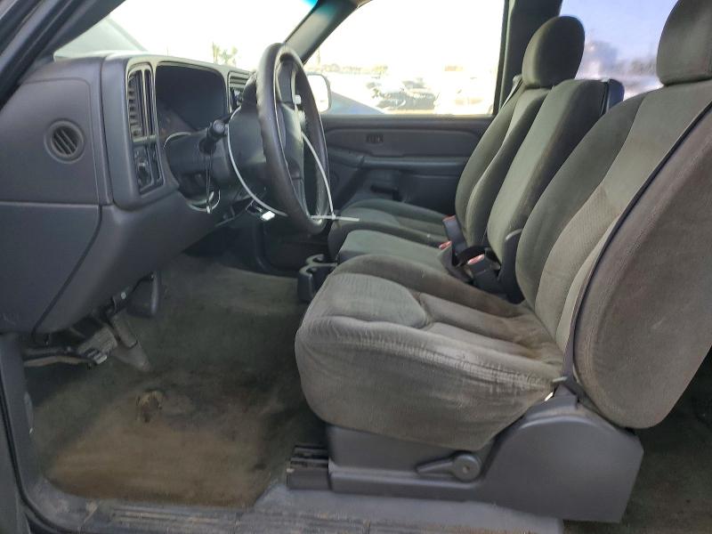Photo 7 from auction – 2004 CHEVROLET SILVERADO with VIN 2GCEC19V041107383