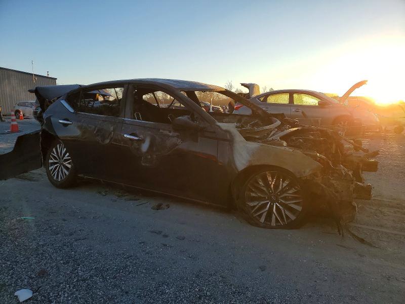 Photo 4 from auction – 2024 NISSAN ALTIMA with VIN 1N4BL4DV6RN305330