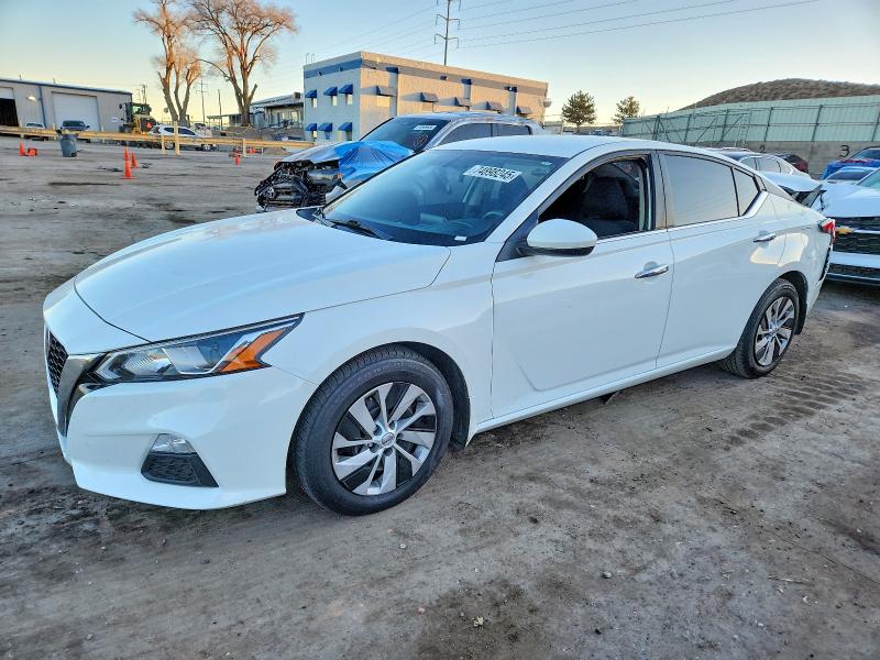 NISSAN ALTIMA S 2019 with VIN 1N4BL4BV0KN301475 - Photo from auction