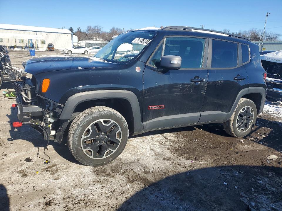 JEEP RENEGADE T 2017 with VIN ZACCJBCB6HPE79677 - Photo from auction