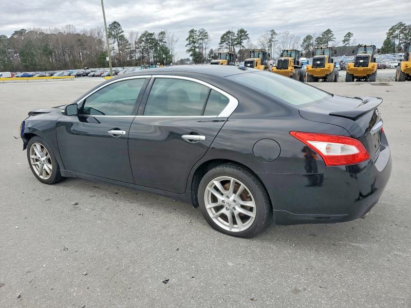 Photo 2 from auction – 2010 NISS MAXIMA with VIN 1N4AA5AP7AC823363