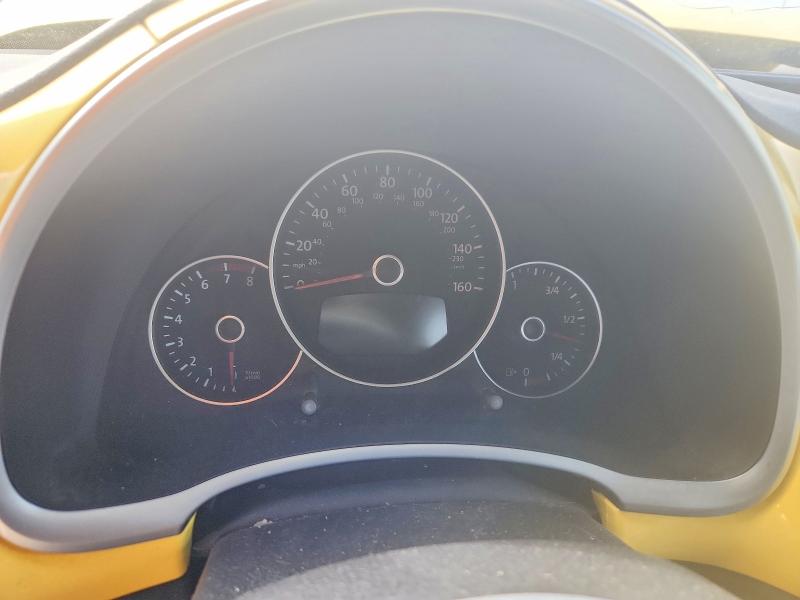 Photo 9 from auction – 2012 VOLKSWAGEN BEETLE with VIN 3VWJP7AT2CM650934