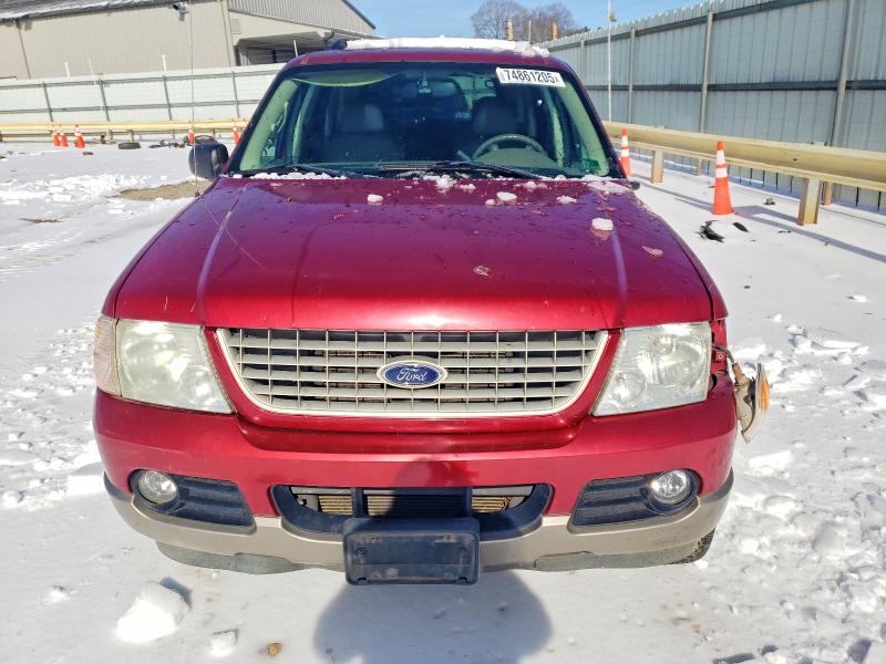 Photo 5 from auction – 2004 FORD EXPLORER with VIN 1FMZU74W44UA73711