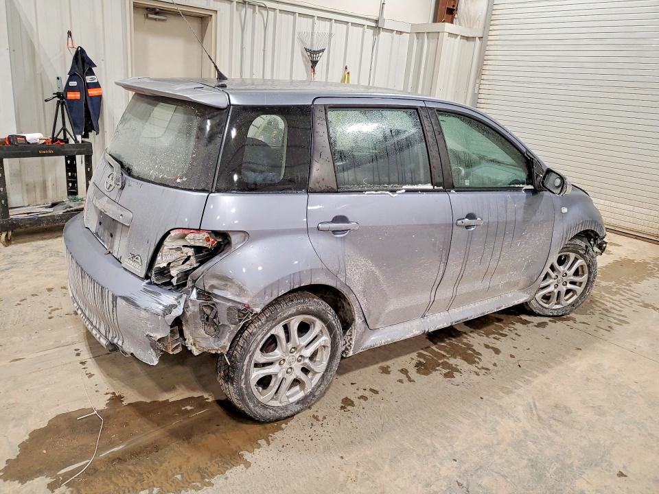 Photo 3 from auction – 2006 SCION XA with VIN JTKKT624265012125