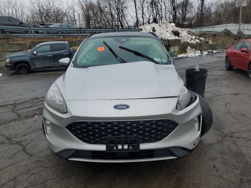 Photo 5 from auction – 2020 FORD ESCAPE TIT with VIN 1FMCU9J97LUC69446